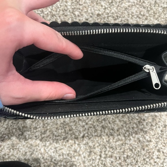 Aeropostale wallet - Picture 4 of 4